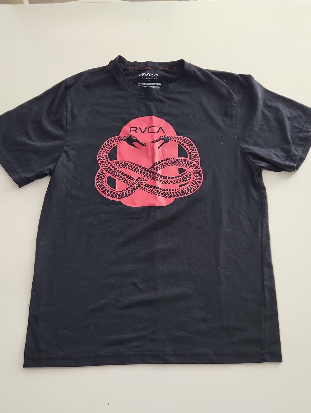 RVCA Snake Graphic Tee Shirt Black Red Small